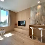 Romance Under The Castle Apartman