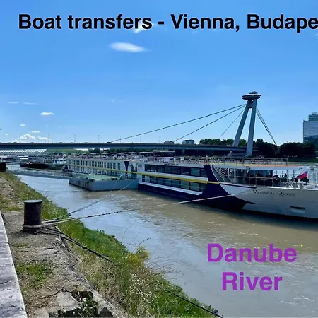 Romance, Castle And Danubeview - Vydrica Apartment Bratislava