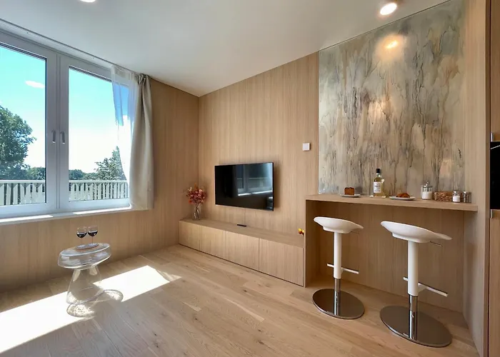 Romance Under The Castle Apartmán