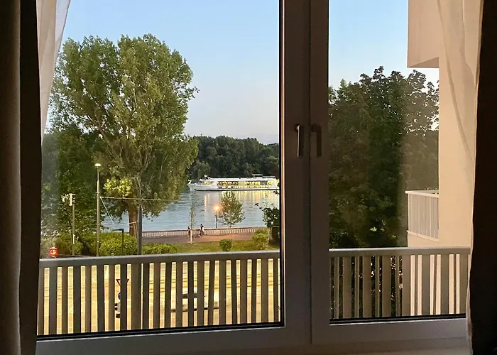 Romance Under The Castle Apartament Bratislava